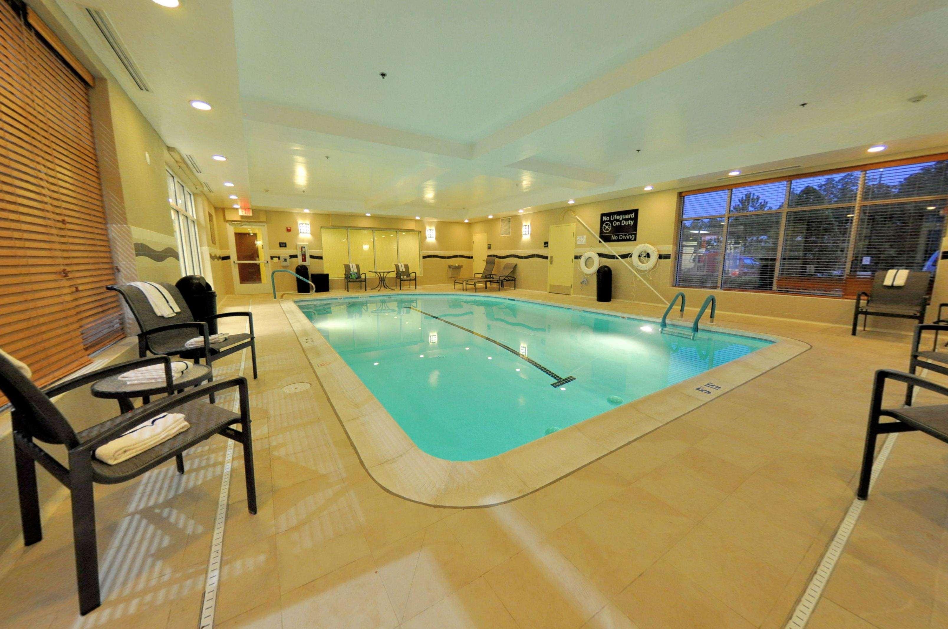 Hampton Inn Richmond - Airport Sandston Exteriör bild