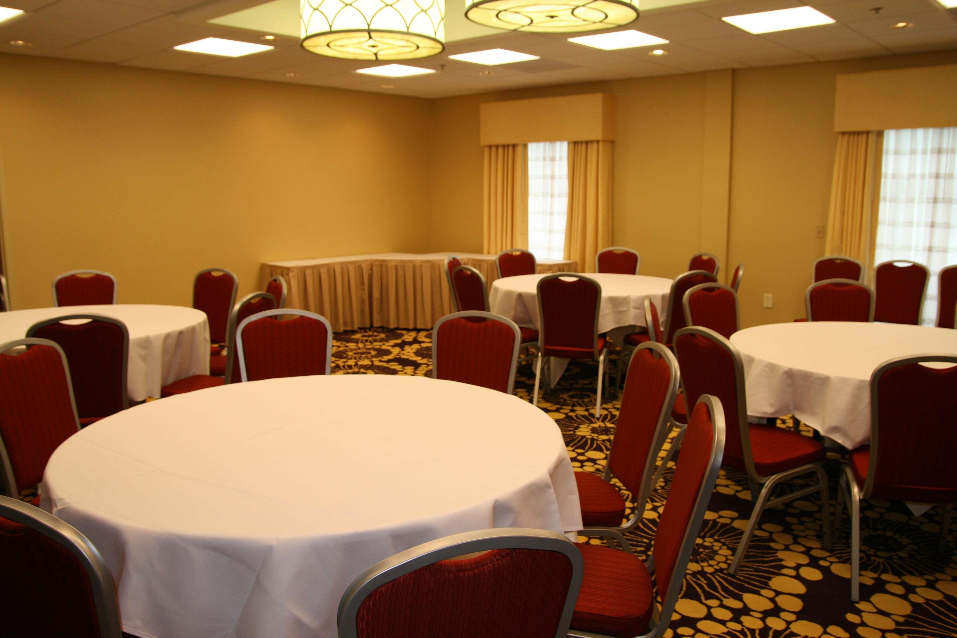 Hampton Inn Richmond - Airport Sandston Exteriör bild