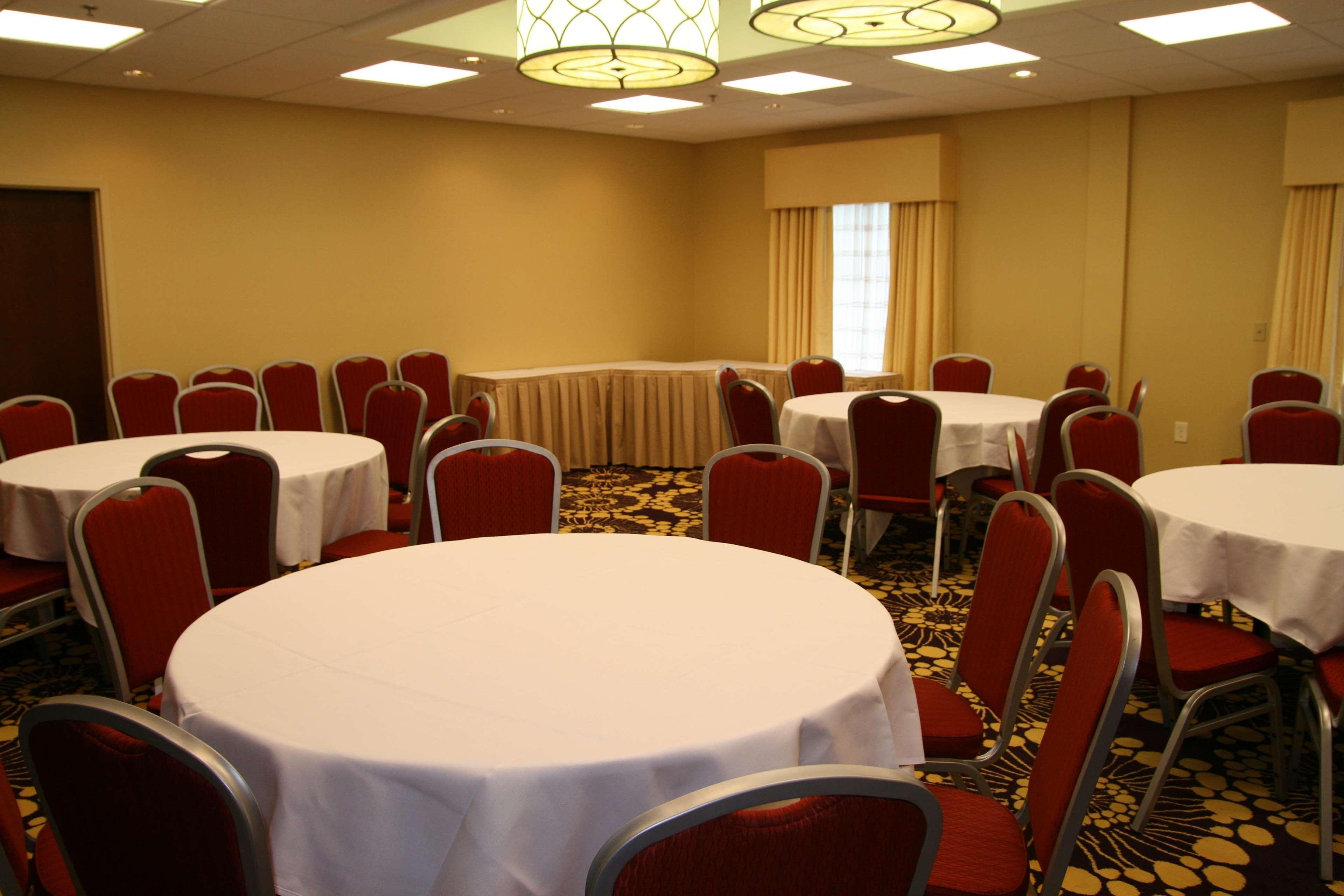 Hampton Inn Richmond - Airport Sandston Exteriör bild