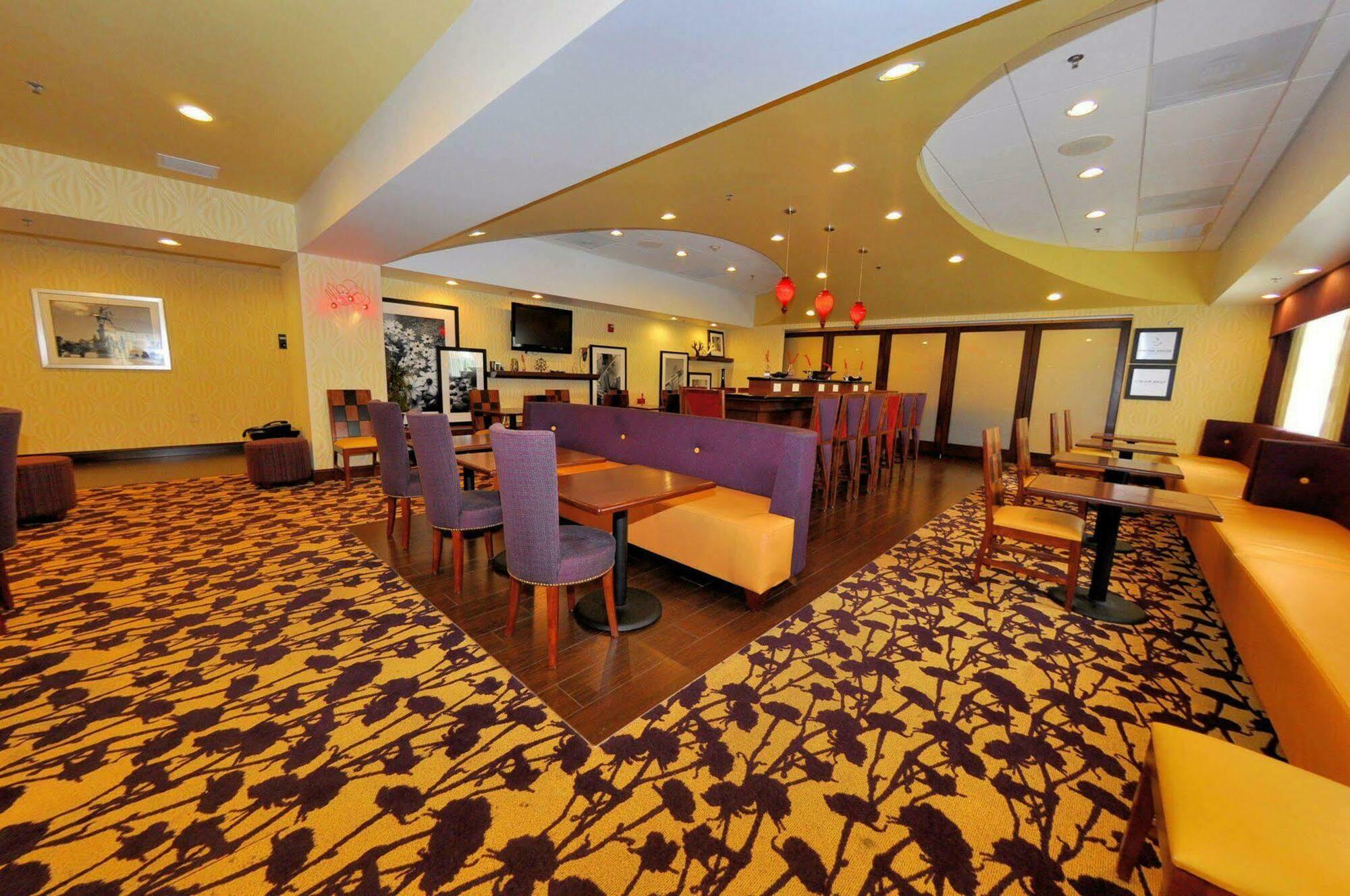 Hampton Inn Richmond - Airport Sandston Restaurang bild